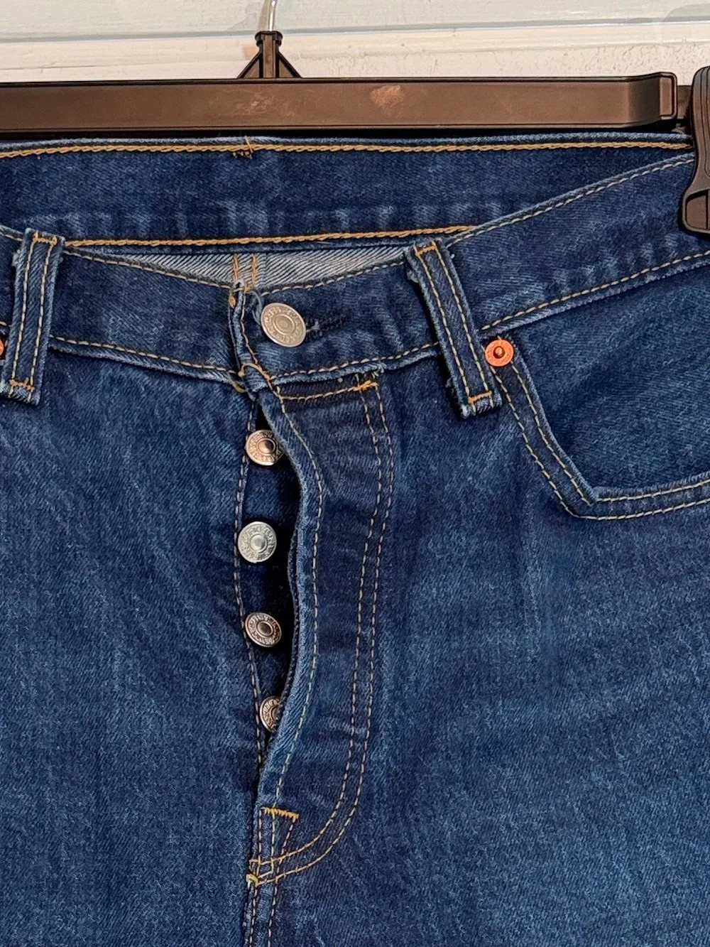 Levi 501 Medium Wash Stretch Blue Jeans 33X32